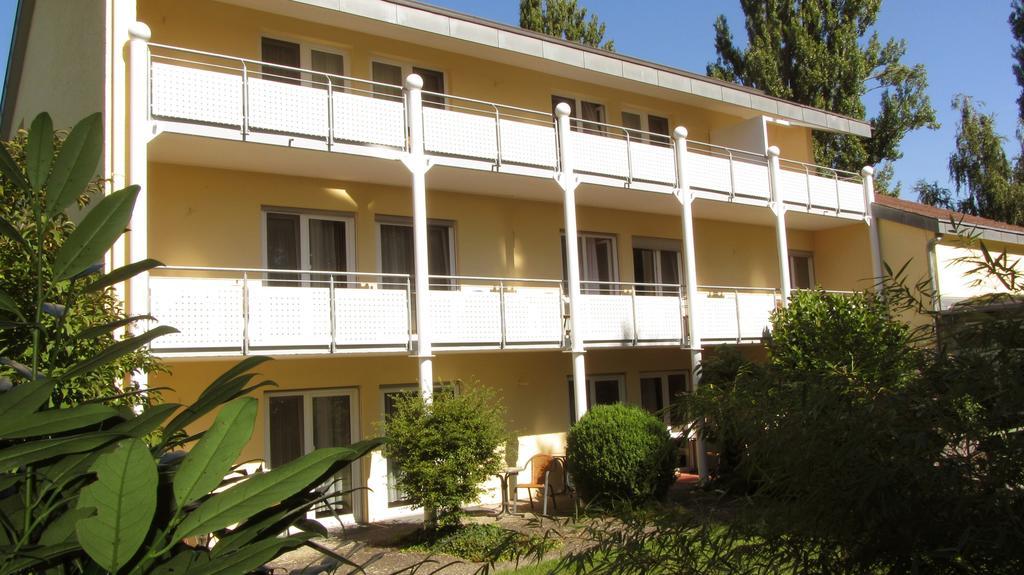 Hotel Christine Radolfzell am Bodensee Exterior photo